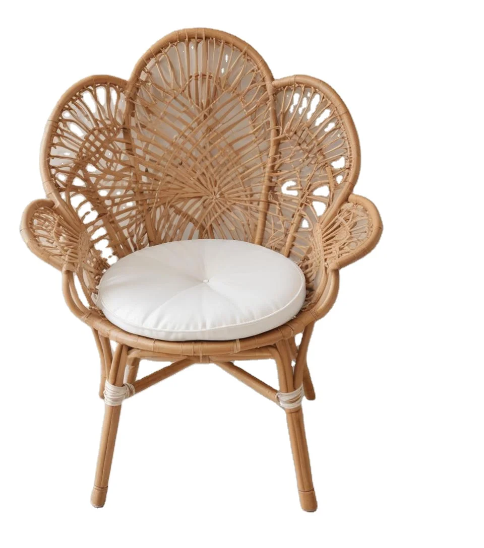 Elegant Handcrafted Cane and Rattan Chair with Natural Woven Design - Perfect for Indoor and Outdoor Use