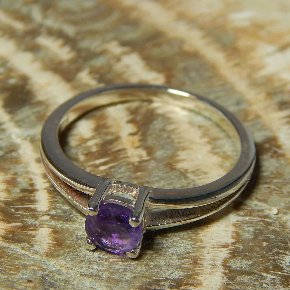 New Arrival Pure 925 Solid Sterling Silver Ring Round Cut Amethyst Gemstone Ring For Woman And Girls