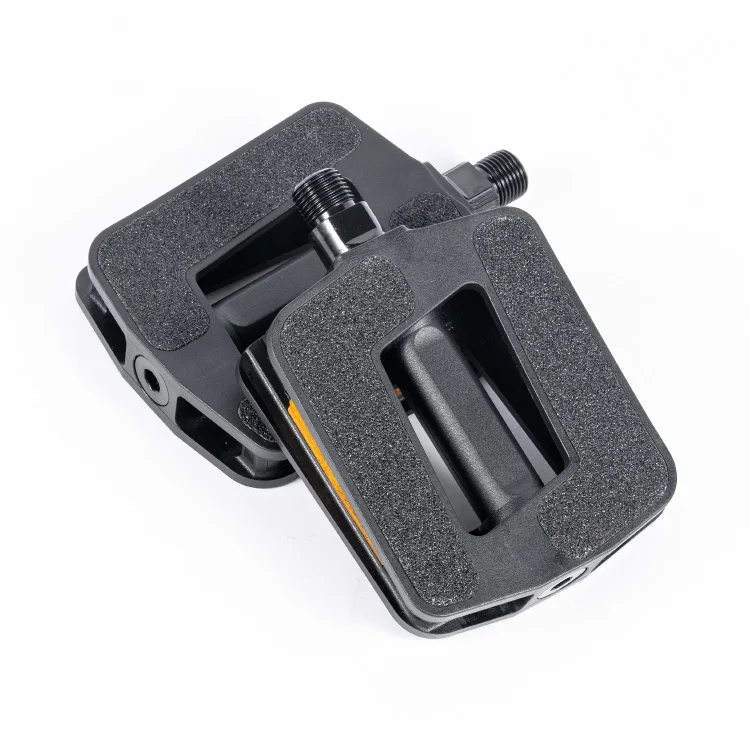 Taiwan Road Bike Pedals with Flat Sealed Bearing Sandpaper Plastic Bike Pedals