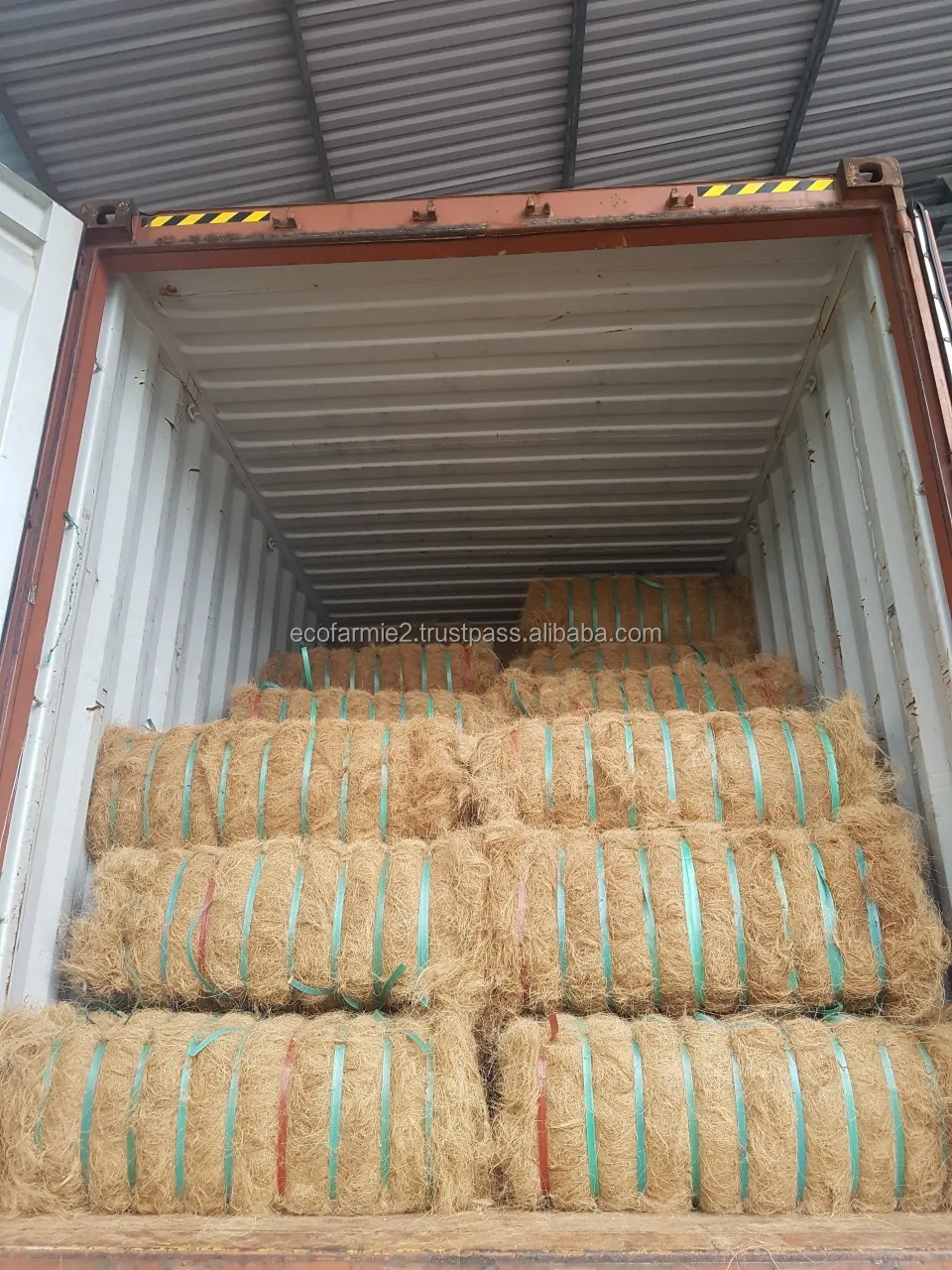 Premium quality bulk quantity coco coir coconut fiber husk bales cheapest prices origin in Vietnam