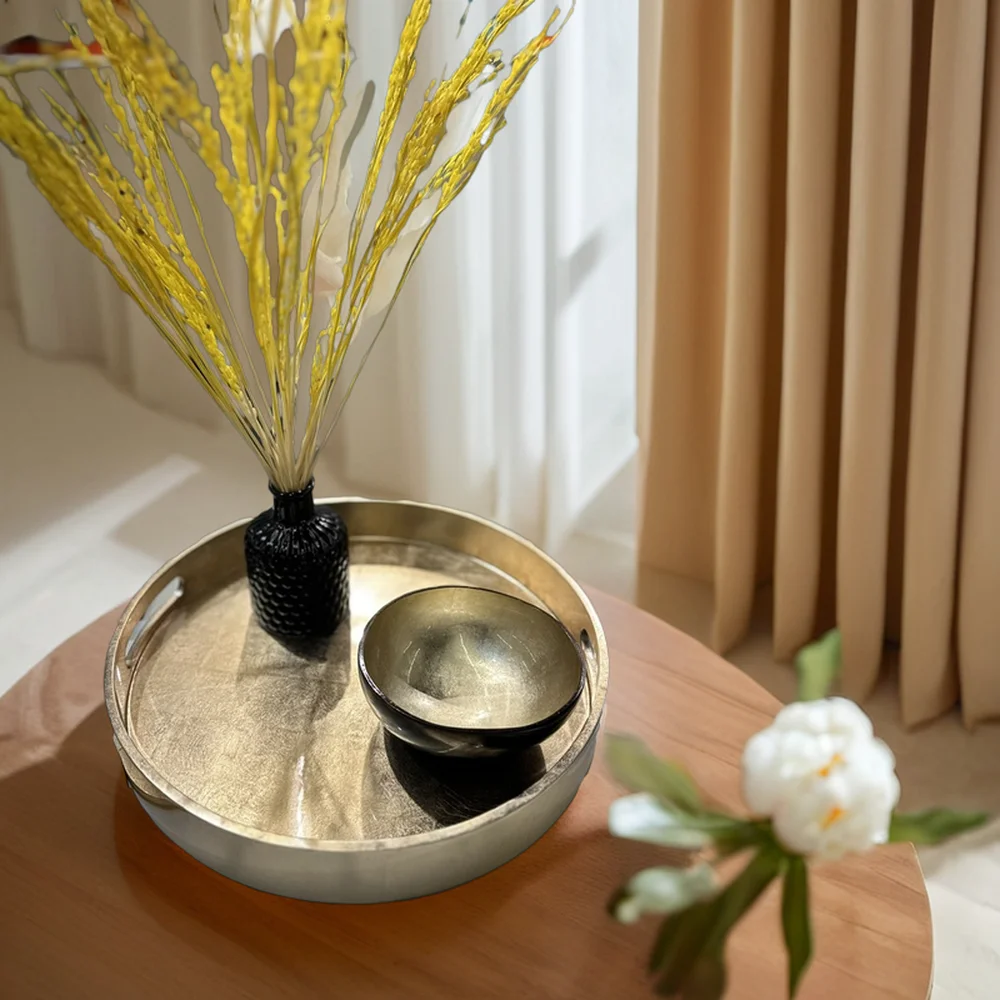 Handmade Round Decorative Lacquer Tray With Handles Made With OEM Design Made In Vietnam Lacquer Box Tray Handmade Lacquerware