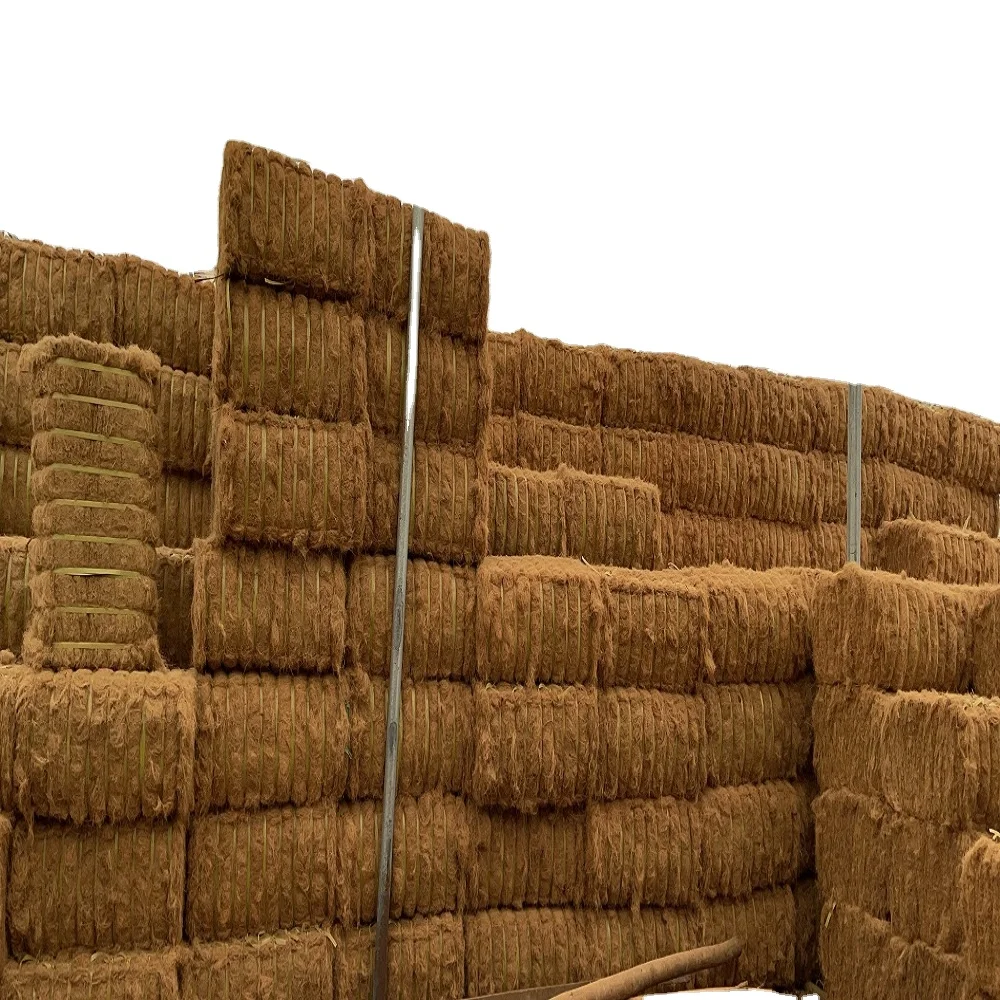 Wholesales Export Coconut Fiber To Shanghai 100% Natural for mattress production Best quality Brownish yellow made in Viet Nam