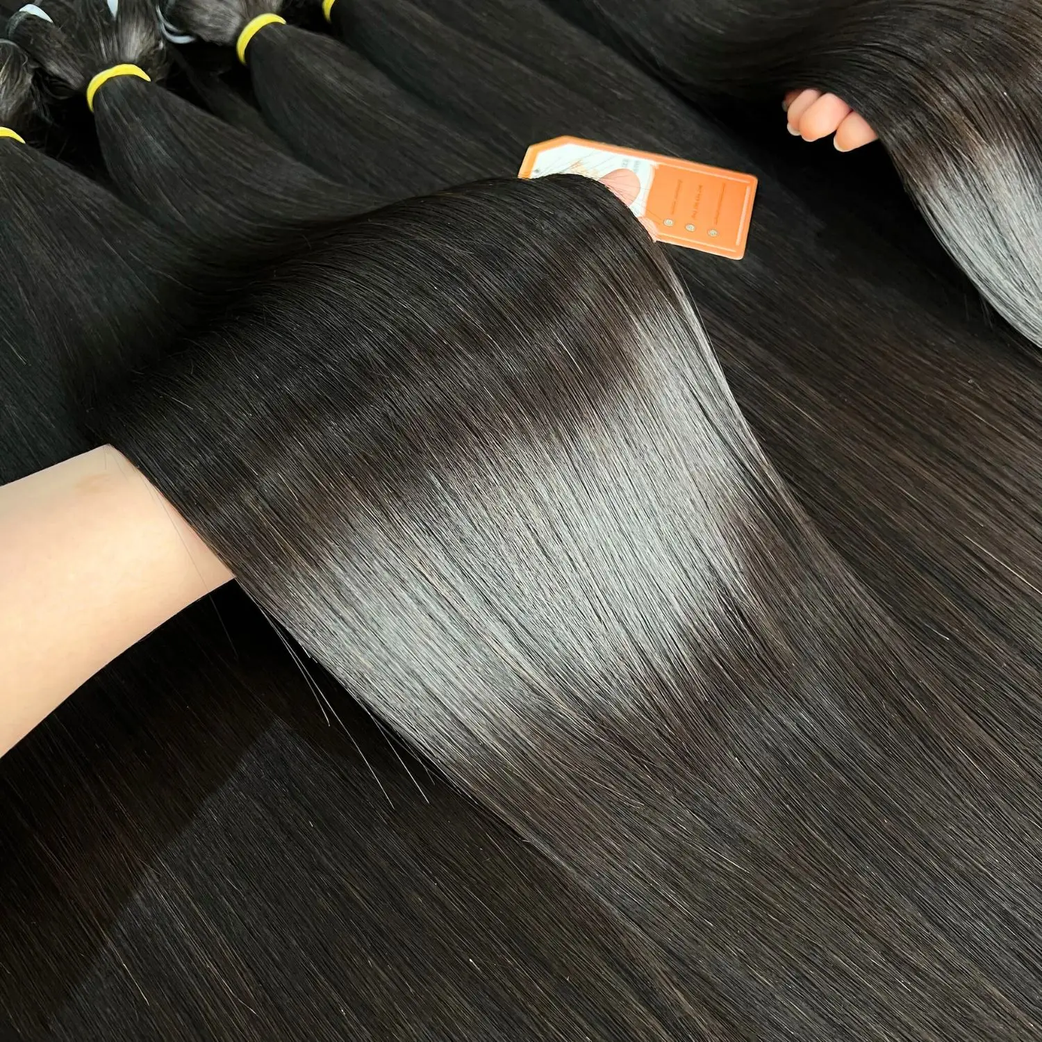 Wholesale Supplier Vietnamese Raw Hair Unprocessed Virgin Natural Super Silky Bone Straight And Wavy Double Drawn Hair Bundles