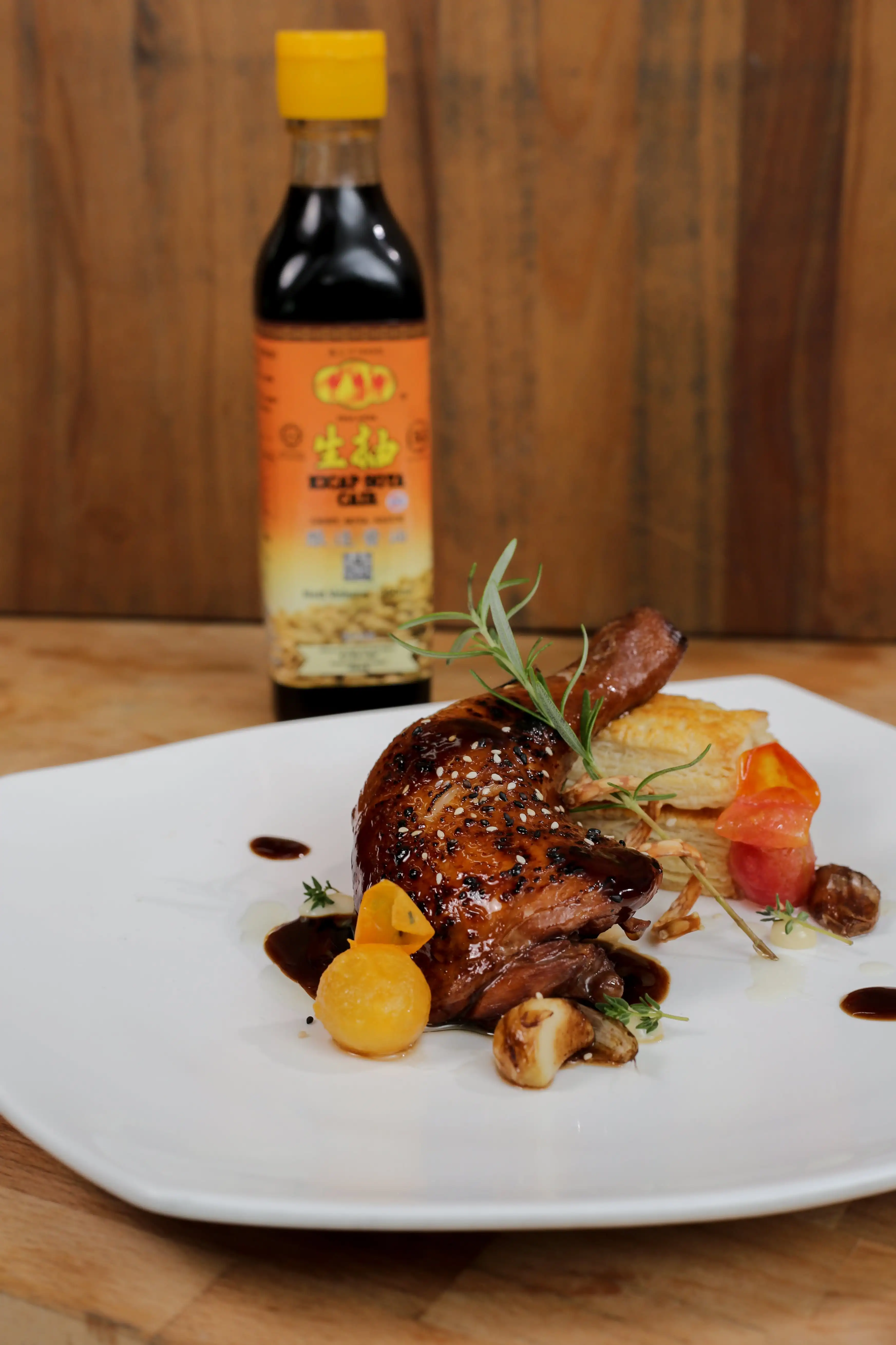 
Double Camel Halal Healthy Non GMO Dark Soya Beans Sauce 1000GM for Restaurant and Home Food Recipes 