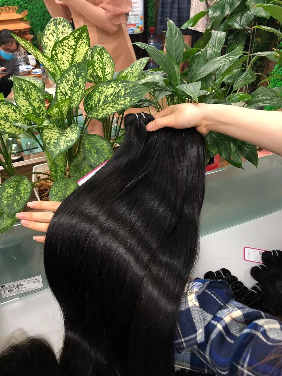 High Quality HUMAN HAIR EXTENSION Virgin Remy hair Wholesale price from real Vietnamese Vendor