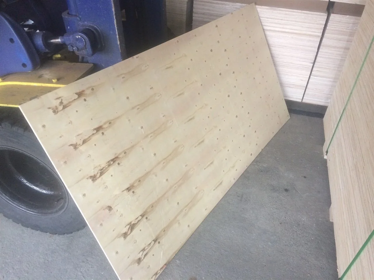 Vietnam Plywood sheets-  commercial/packing plywood - competitive price plywood