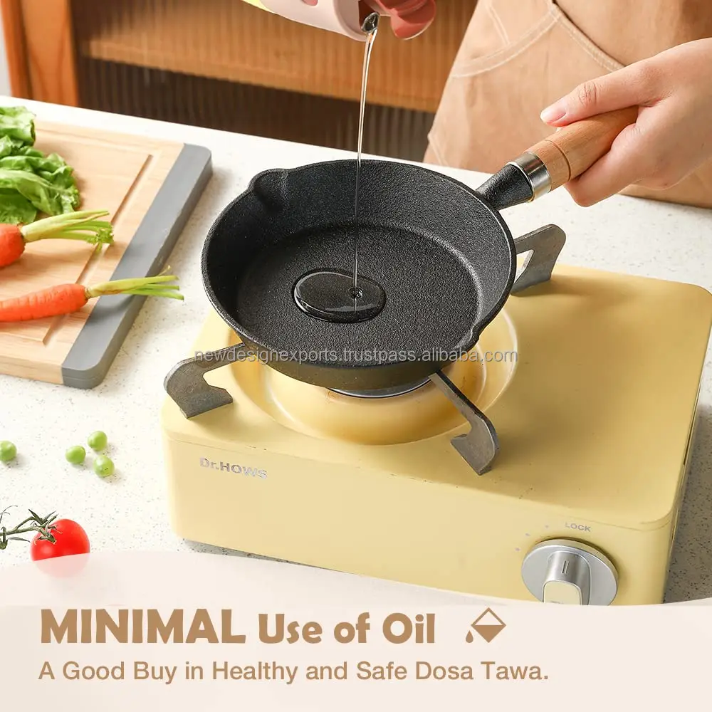 Cast Iron Frying Pan Small Tadka Pan Seasoned Egg Omelet Pan, Spice Heating Pan, 10 cm