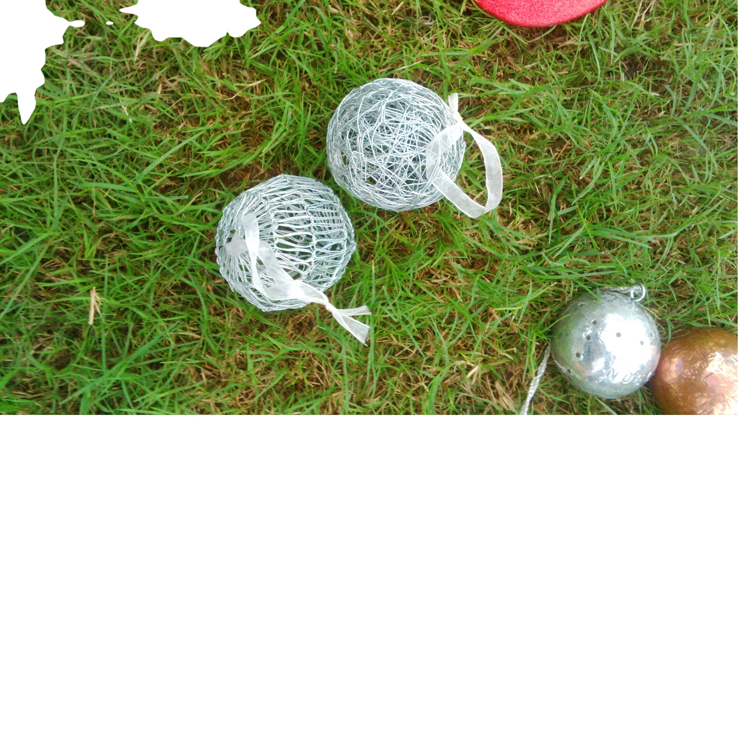 Christmas hanging decoration round wire silver finish customized ornaments European for indoor and outdoor party decoration