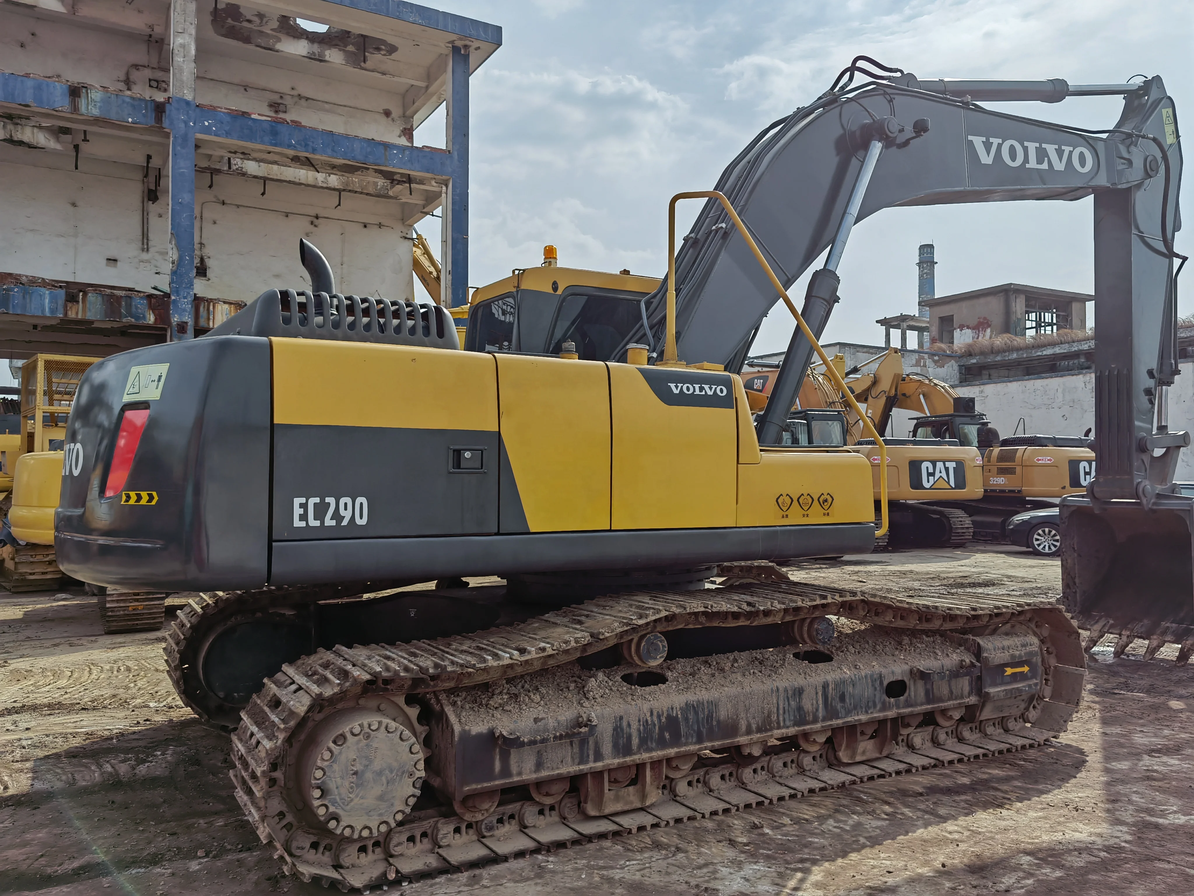 Used High power Volvo EC290 Hydraulic Crawler Excavator cheap For Sale