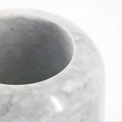 Table Top White Marble Pillar Candlestick Holder On Top Round For Living Room Candle Stick Holder Indoor And Outdoor Decoration