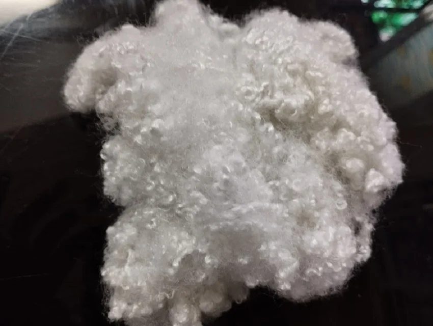 Hot sale 7D HCS Recycled Polyester Staple Fiber Vikohasan Manufacturer synthetic fiber and GRS enviroment material
