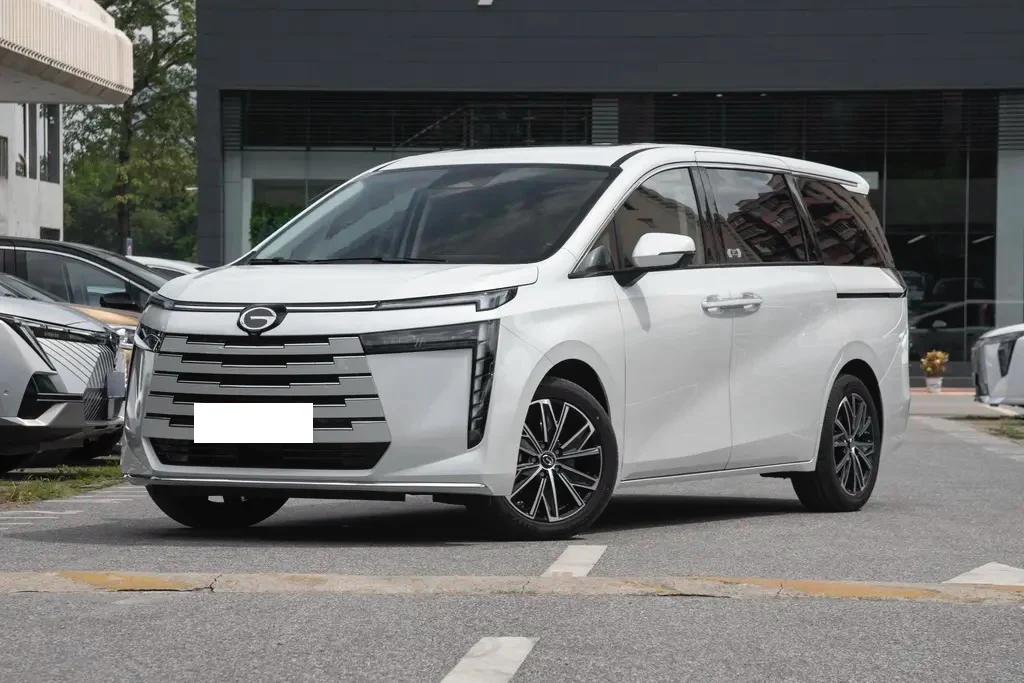 Лидер продаж гибридный автомобиль Trumpchi E8 182 ПС семиместный роскошный MPV сделано в Китае