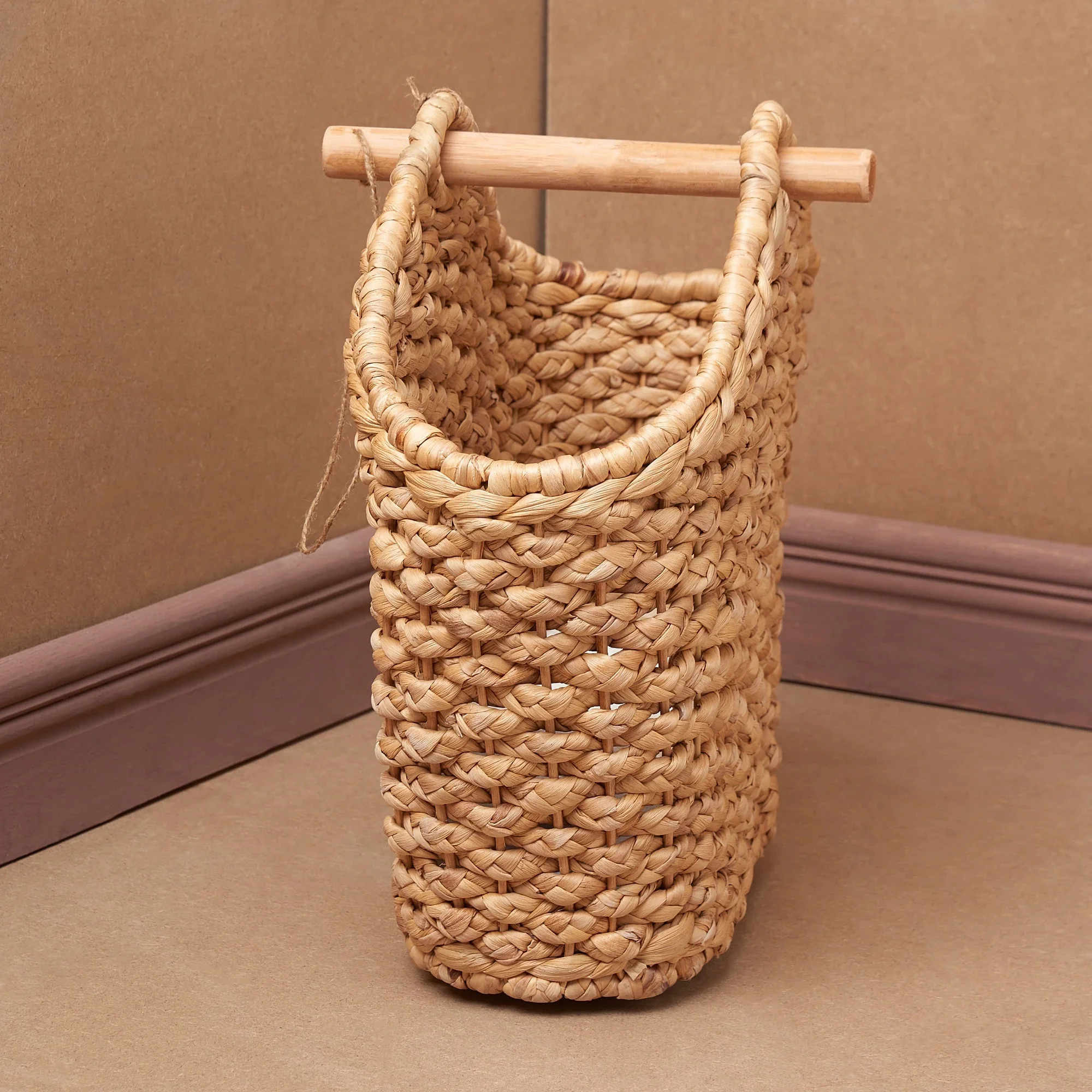 High quality toilet roll holder with space for extra rolls storage basket Holder for toilet papers