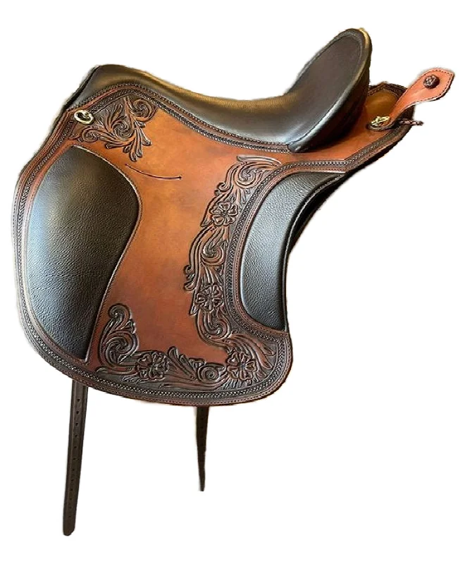 English horse racing products from India Spanish Wooden Tree Saddle for Horse Riding, Brown leather Natural Color