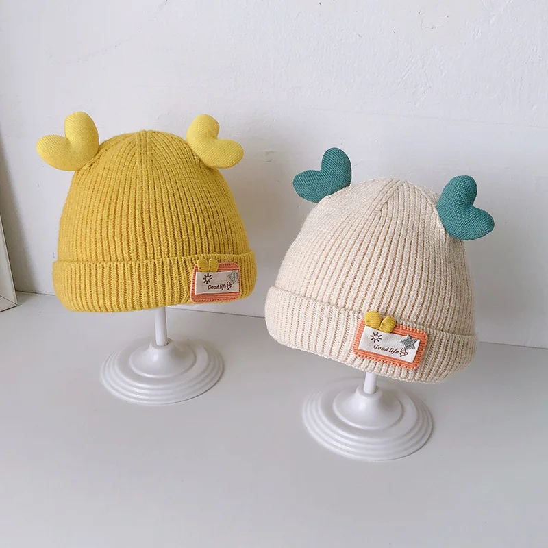 2022 New Popular Winter Cute 3D Love Heart Cat Ear Crochet Baby Knit Hat Thick Warmer hand knitted newborn baby hats