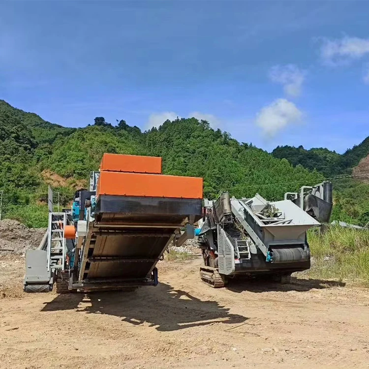 Portable Crusher Easy Moving Tracked Mobile Stone Crusher for Construction Work Transitions Mobile Crushing for Mining Works