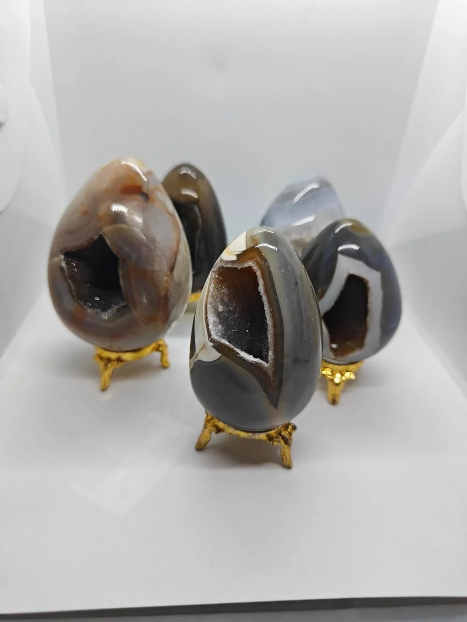 Wholesale high quality natural Polished Small Agate Druzy Egg crystal Geode crystal Eggs Craft also used  for decoration
