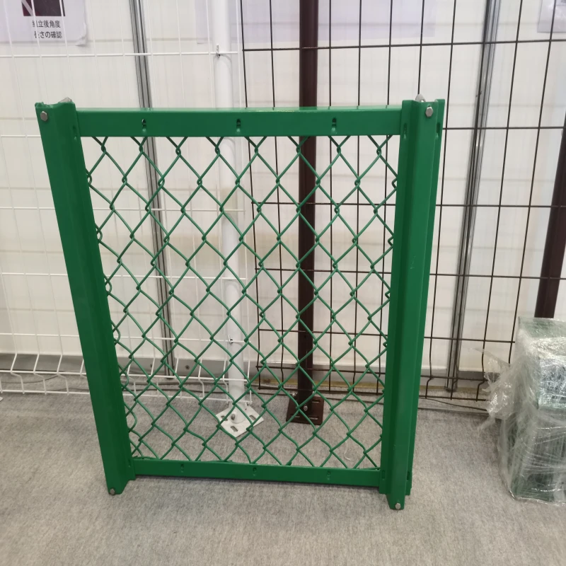 Factory Prices PVC Diamond V-Mesh Horse Link Fence Anti Clamp Safety Home Woven Chain Link Wire Mesh Fence