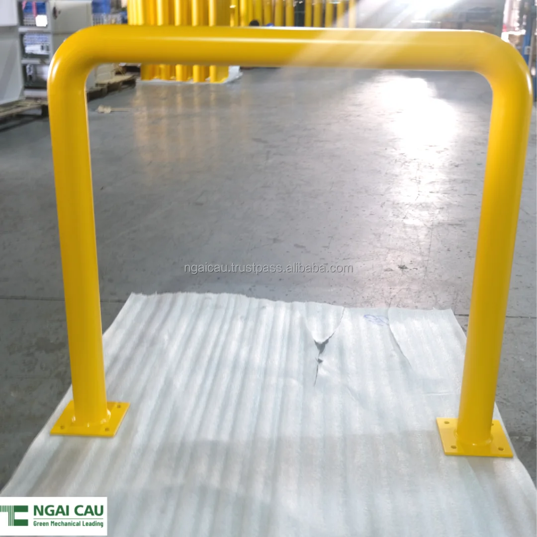 Safety Bollards Metal Guard Driveway Barricades Installable Bollards For Sale From Viet Nam Manufacturer