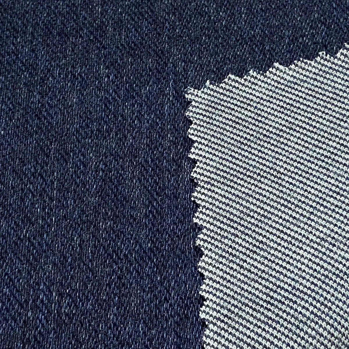  Джинсовая ткань цвета индиго и белый саржа 96% хлопок стрейч