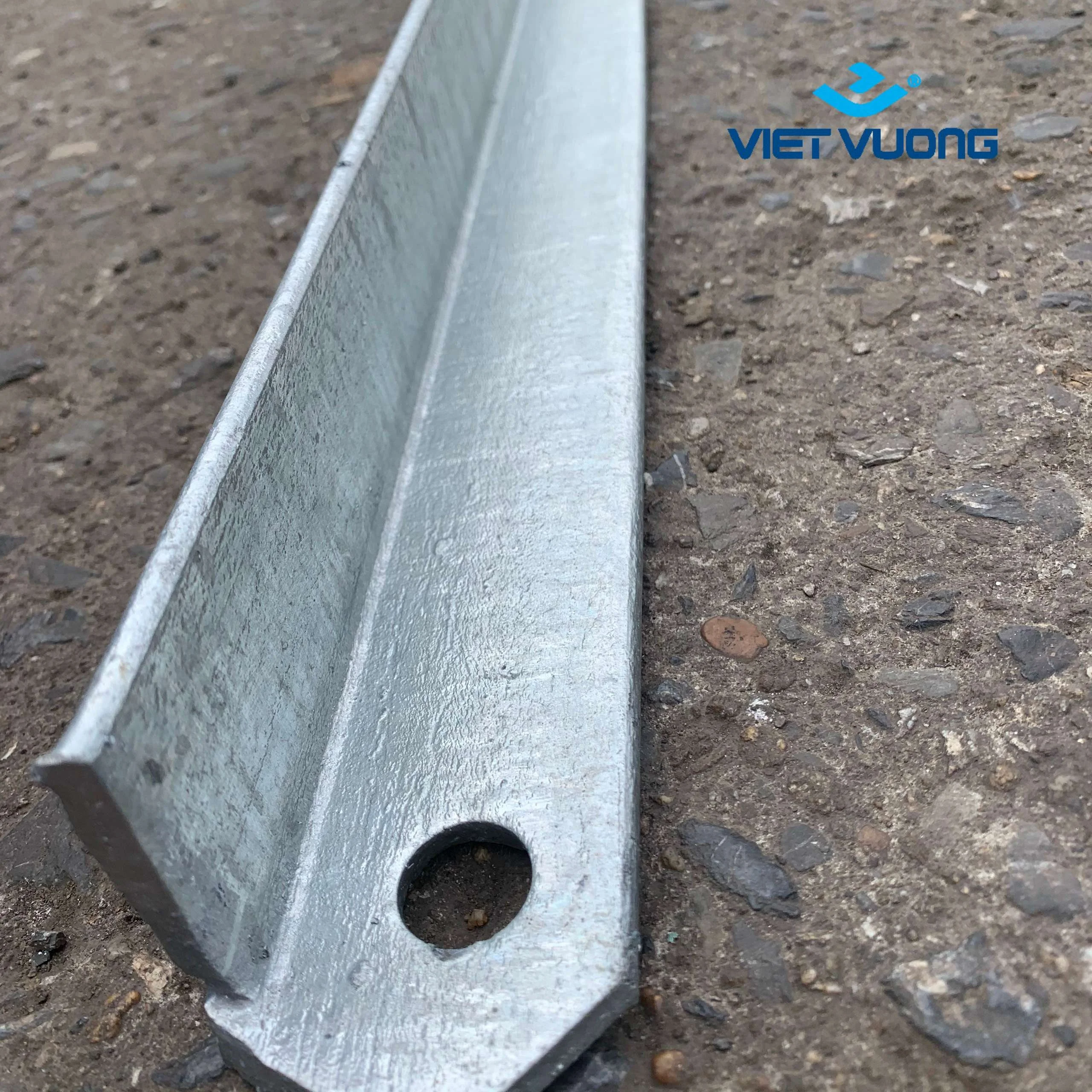 Горяч-окунутый гальванизировать высокий уровень питания высокого напряжения электрического столба передачи стали для продажи