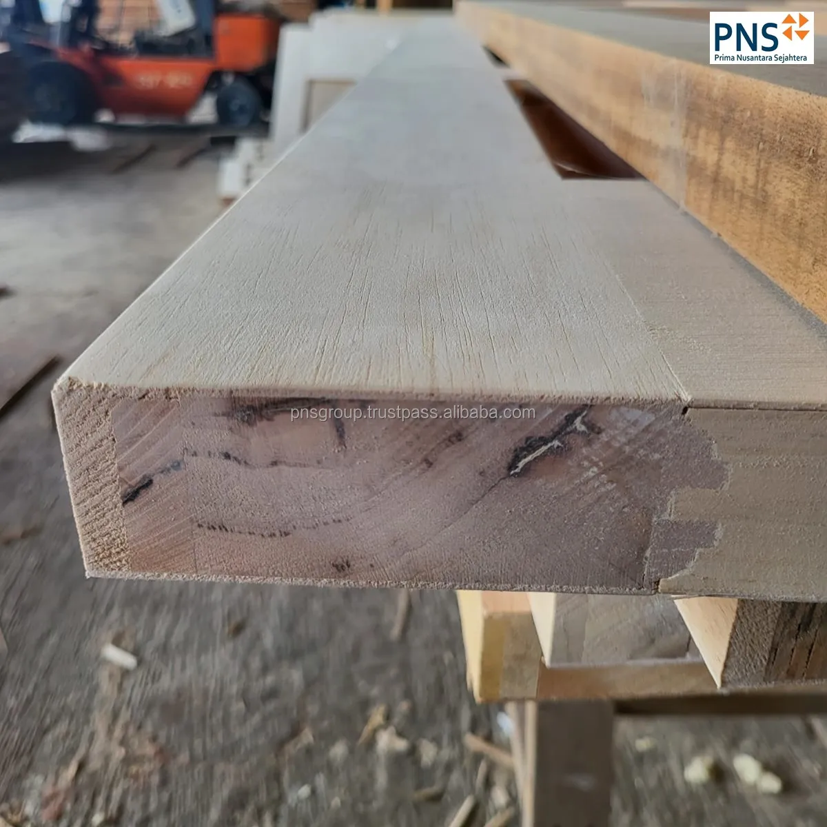 affordable plywood doors with laminated surface for long lasting durability in high traffic areas origin North Sumatra Indonesia