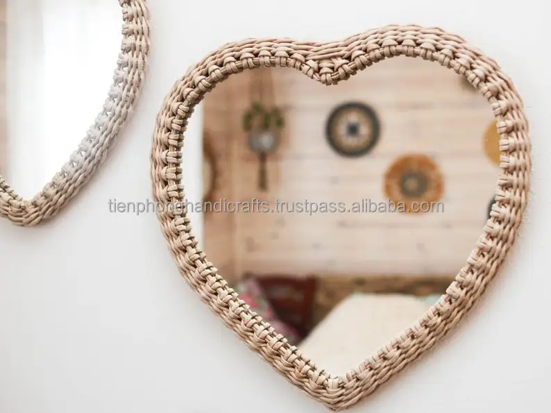 Handmade craft home Heart shape vanity large beauty round decorative woven wood wicker willow frame rattan wall mirror