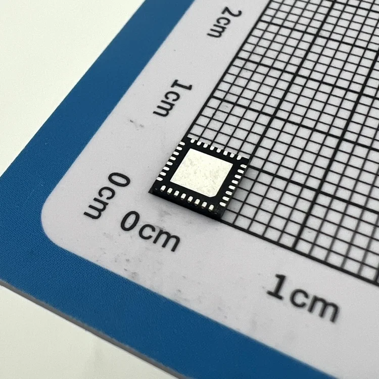2025 Latest Models LQFP80 FC33A068EV LCD Integrated Circuit Low Power Micro Controller General MCU Used In Three Phase Meter