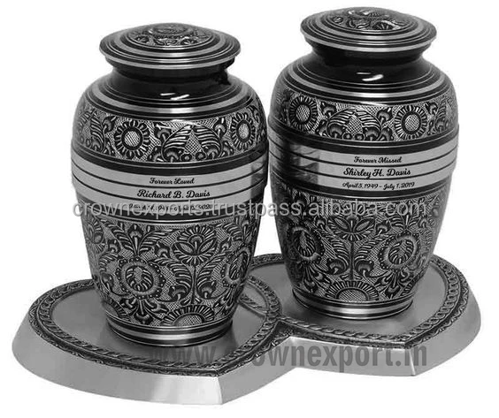 CE-URN-0412.jpg