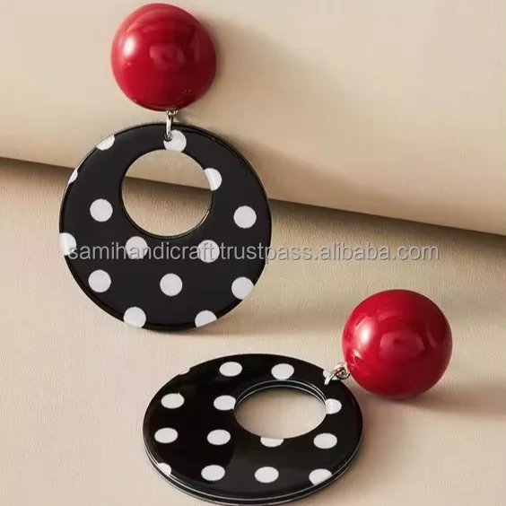 Resin earrings designer exclusive jewelry Resin earrings designer bespoke jewelry