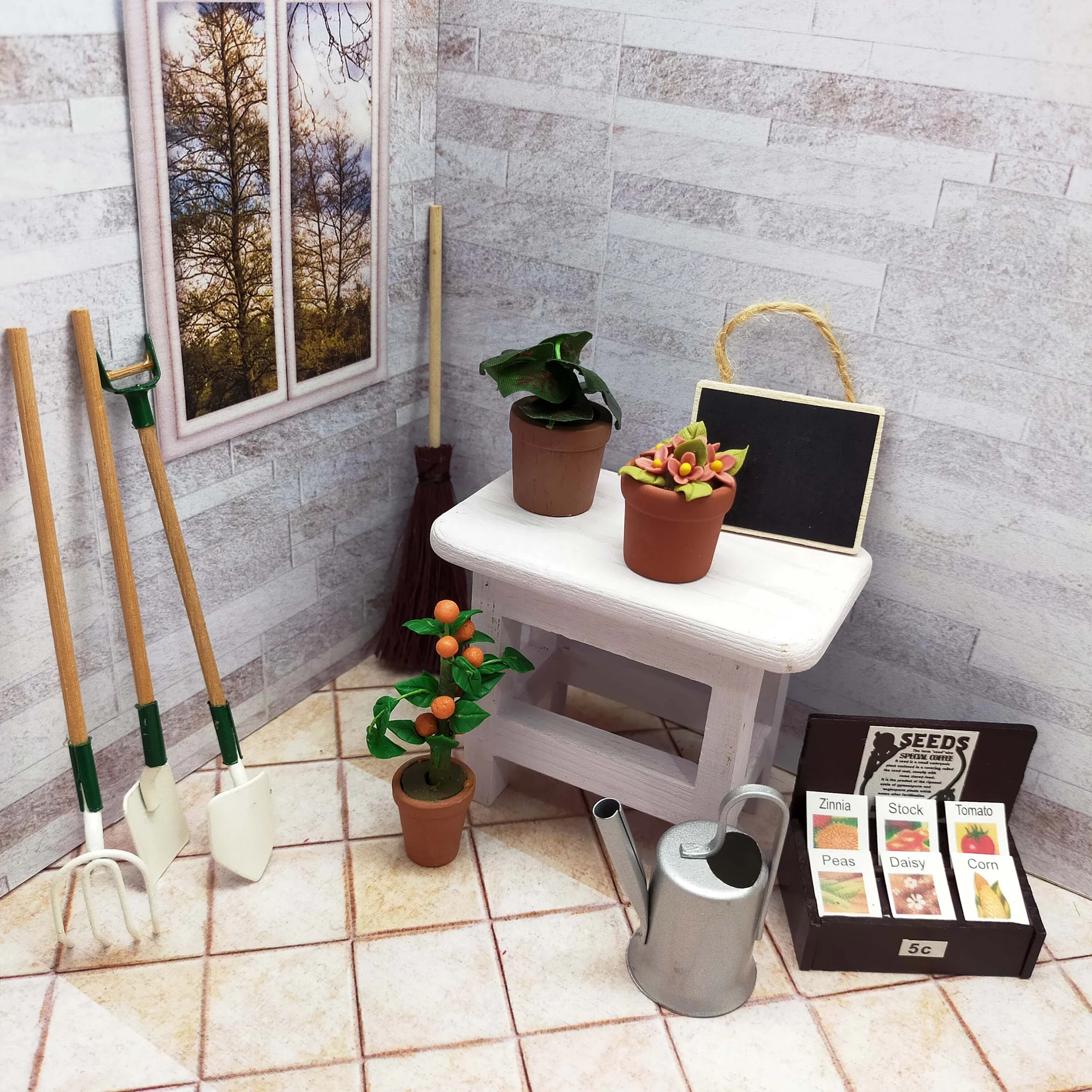 Dollhouse miniatures 1: 12  accessories plant flower gardening tools seeds  wrokshop