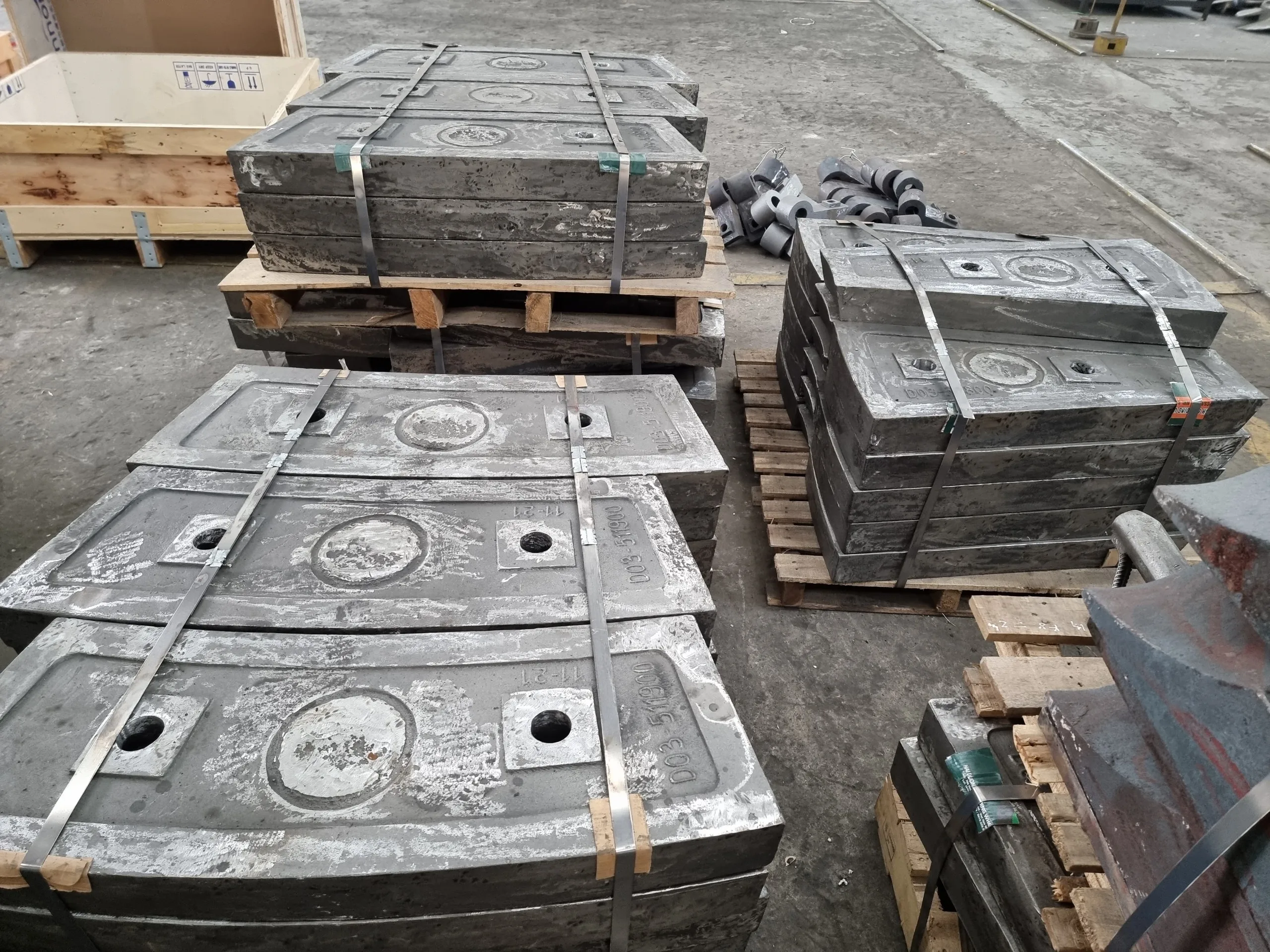 From Your Next Potential Supplier 2023 OEM Competitive Machinery Parts High Chrome Wear Resistant Liner Plates for Ball Mill