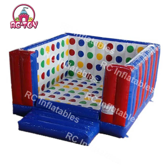 Human Pretzel Giants Interactive Inflatable Twister Game PVC Tarpaulin with Repair Kits for Sale