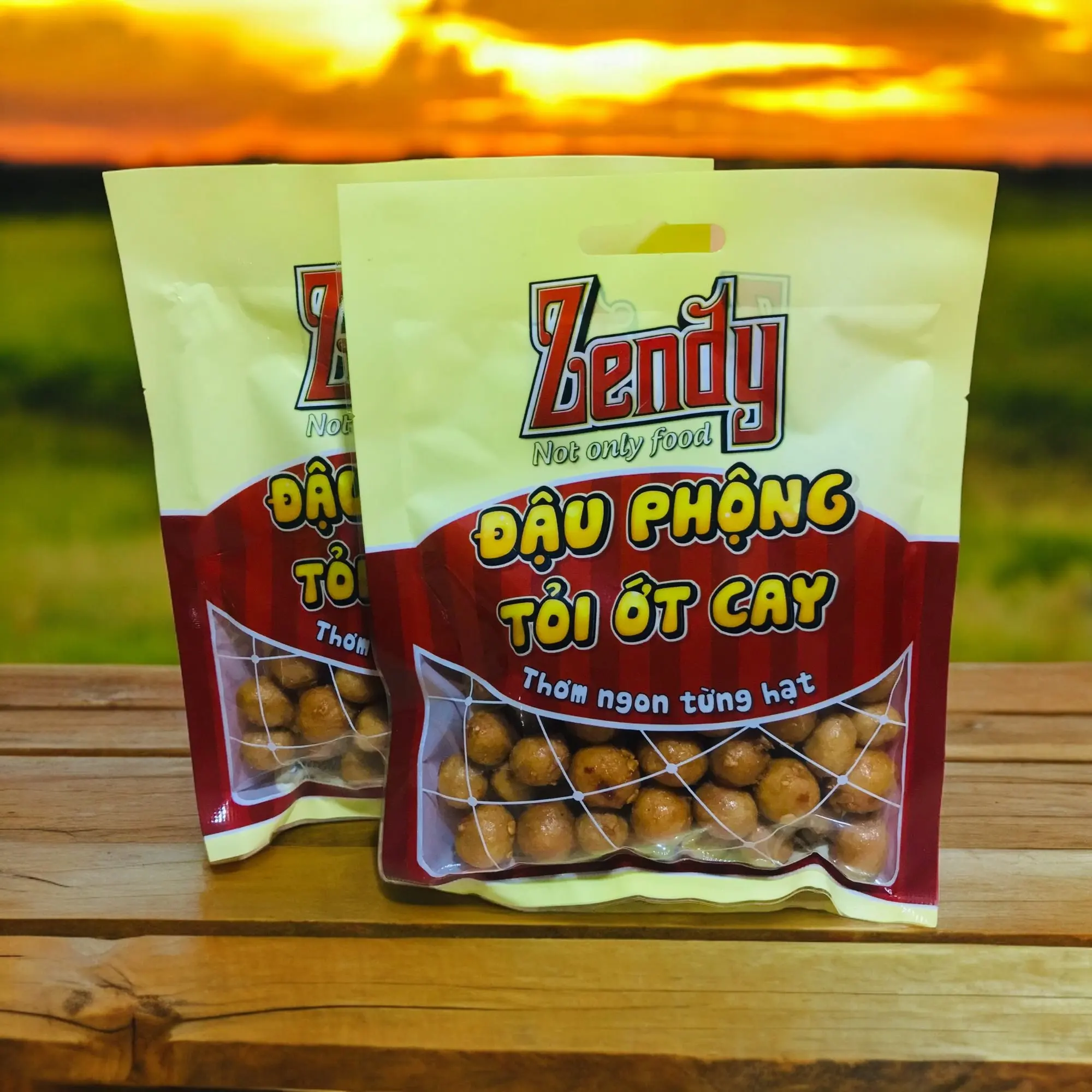 Organic Blanched Peanuts in Bulk Spicy Taste Natural Nut Snacks for Food Use Wholesale from Vietnam Packaged in Bags