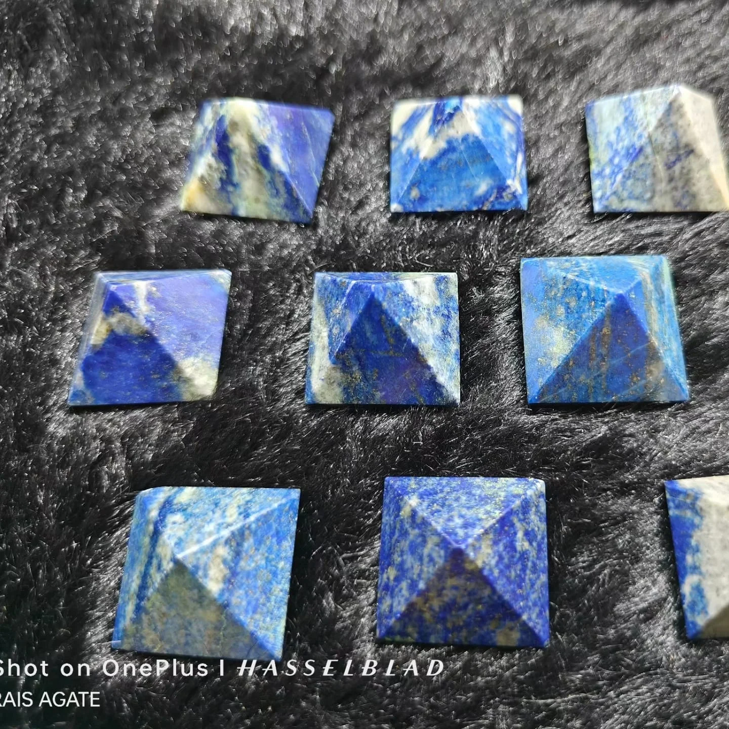 high Quality Natural Crystal Lapiz lazuli Pyramid stone for healing and astrology Pyramid for Reiki  Grid and Vastu Correction