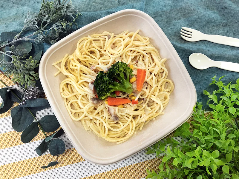 Natural biodegradable disposable trays food take out container