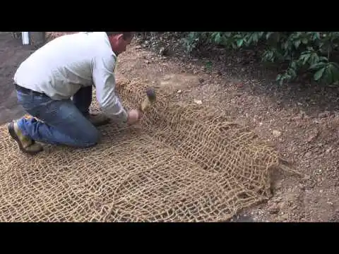 Export Oriented Top Quality Jute Soil Saver Erosion Control Net Roll 100% Natural Biodegradable Eco Friendly from Bangladesh