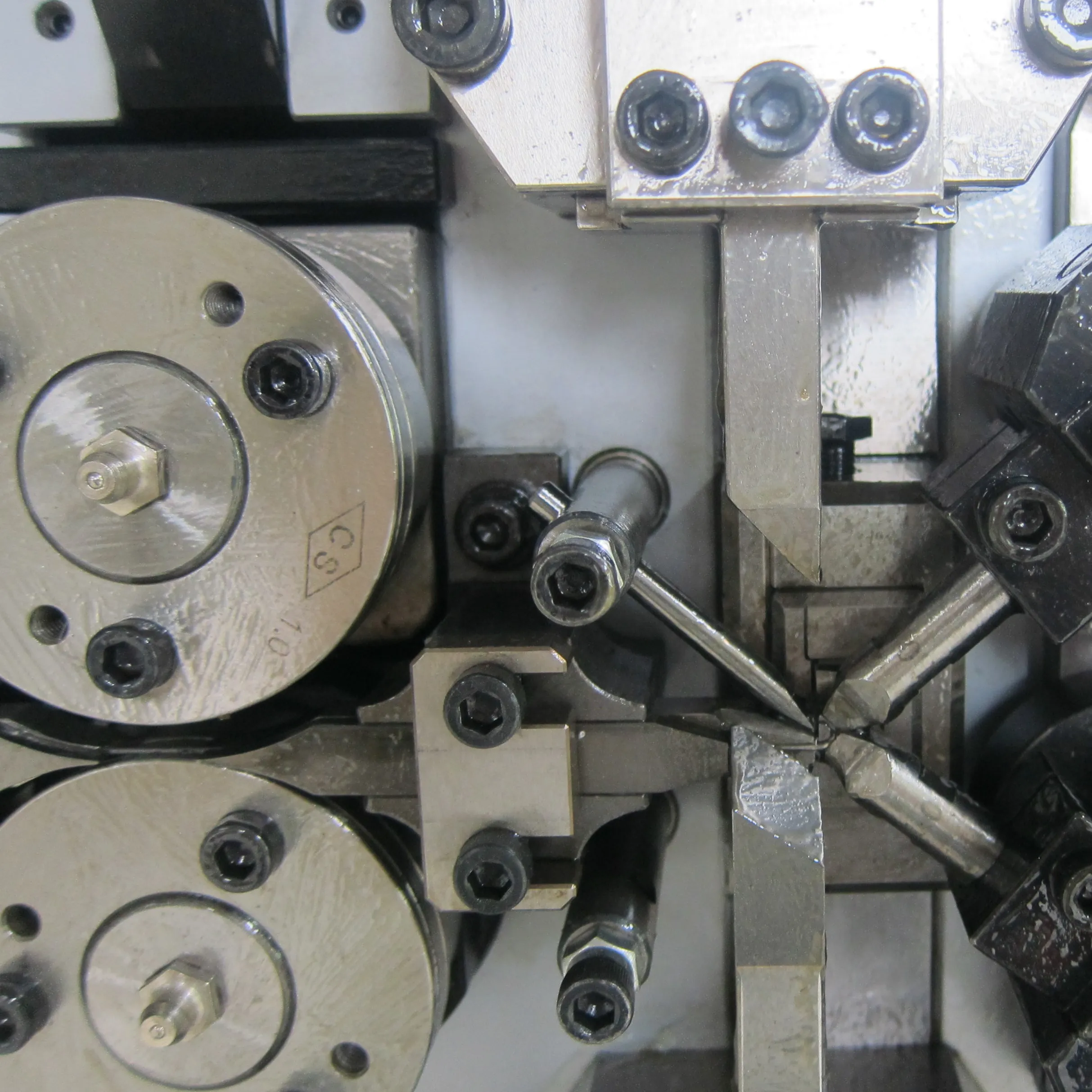 simco csc-216 maker custom compression springs for making torsion coiling machine