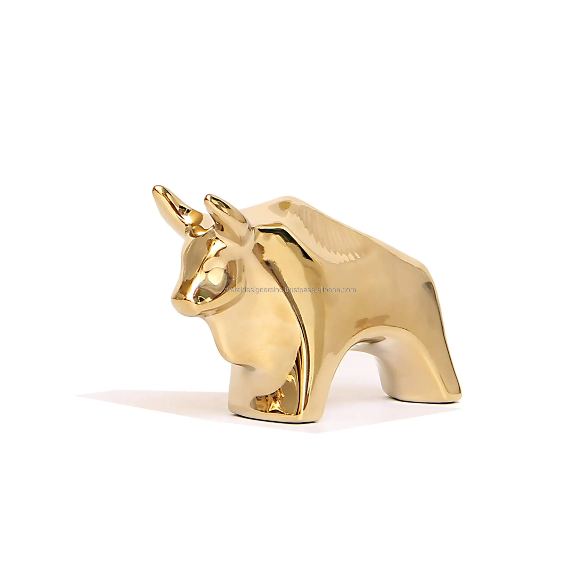 Маленькие золотые статуи животных бык жираф и верблюд украшение для дома в современном стиле Золотые декоративные украшения гостиной
