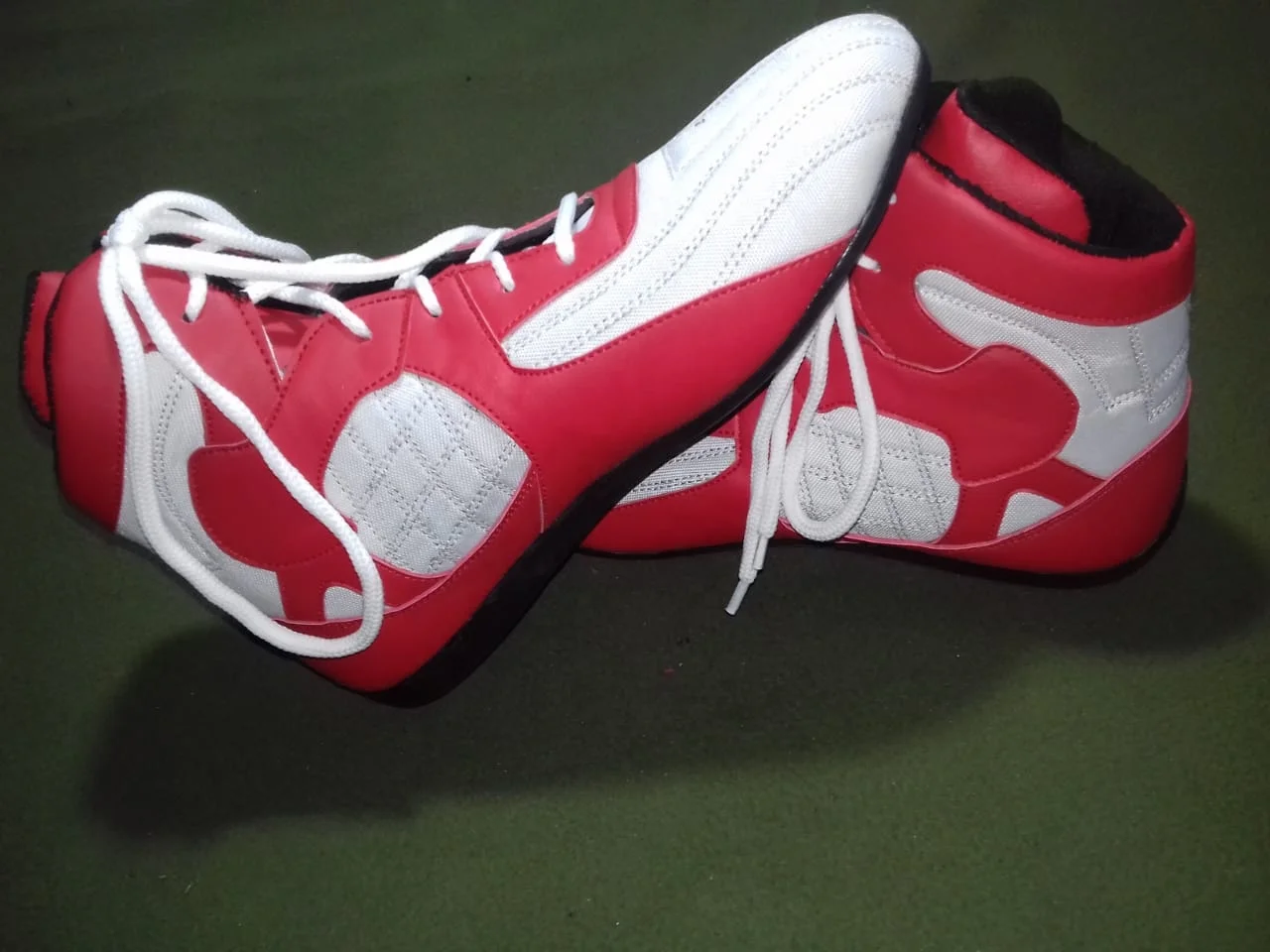 Hot Sale Best Selling Rubber Soul PU Leather Breathable Upper High Ankle Combat Sports Wrestling Muay Thai Boxing Shoes