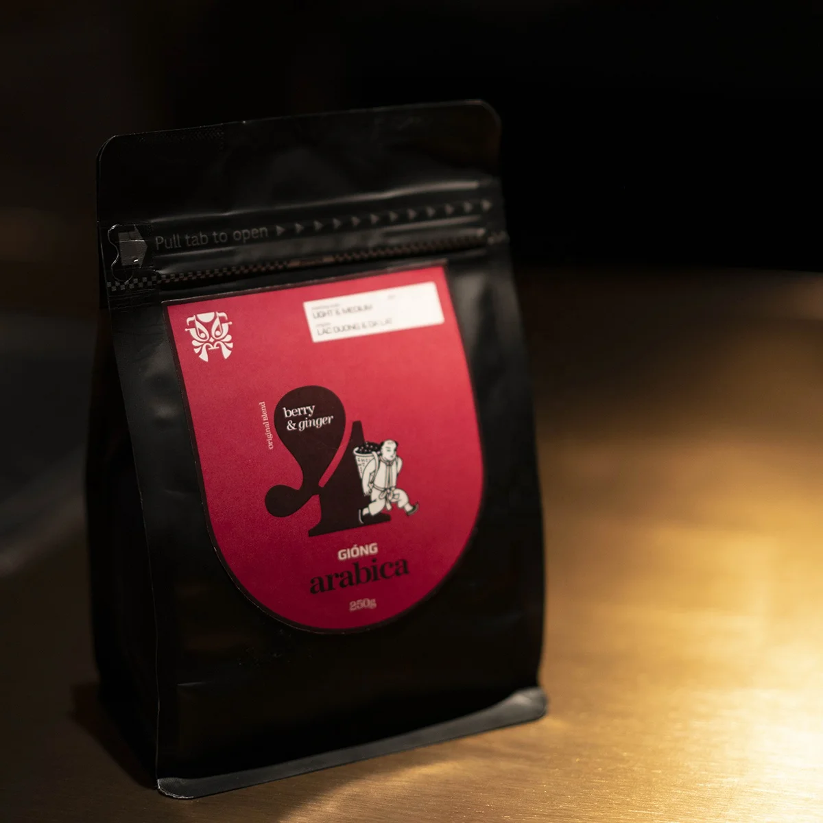  Лучший поставщик оптовая продажа свежий жареный вьетнамский кофе Giong Arabica 4 согревающий