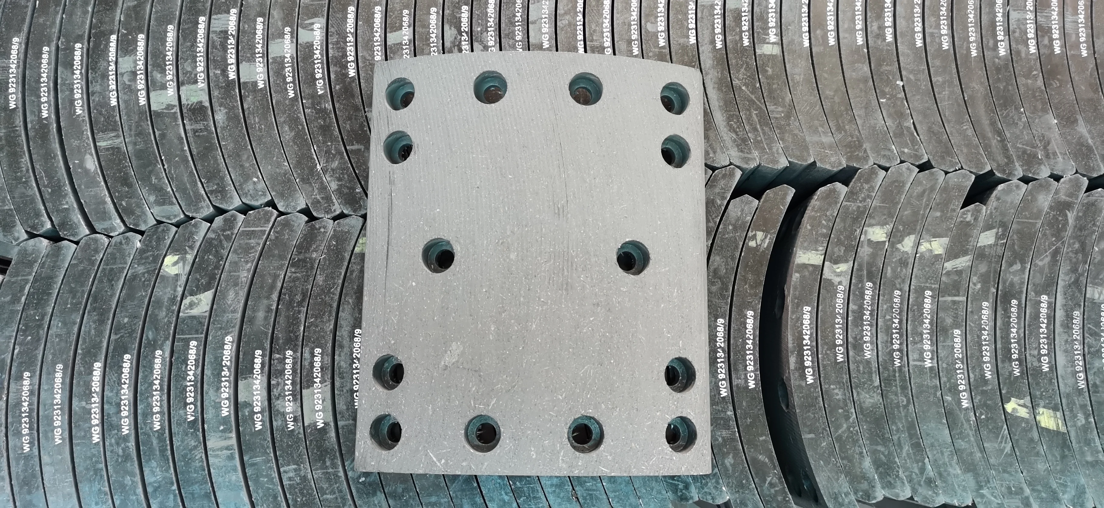 WG9231342068 for howo Brake lining for Sinotruk manufacture of brake lining and brake pad