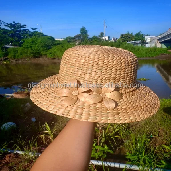 Trendy Vintage Handwoven wide Brim Seagrass Straw Water Hyacinth Beach Hats for Women Gifts from Vietnamese Manufacturer