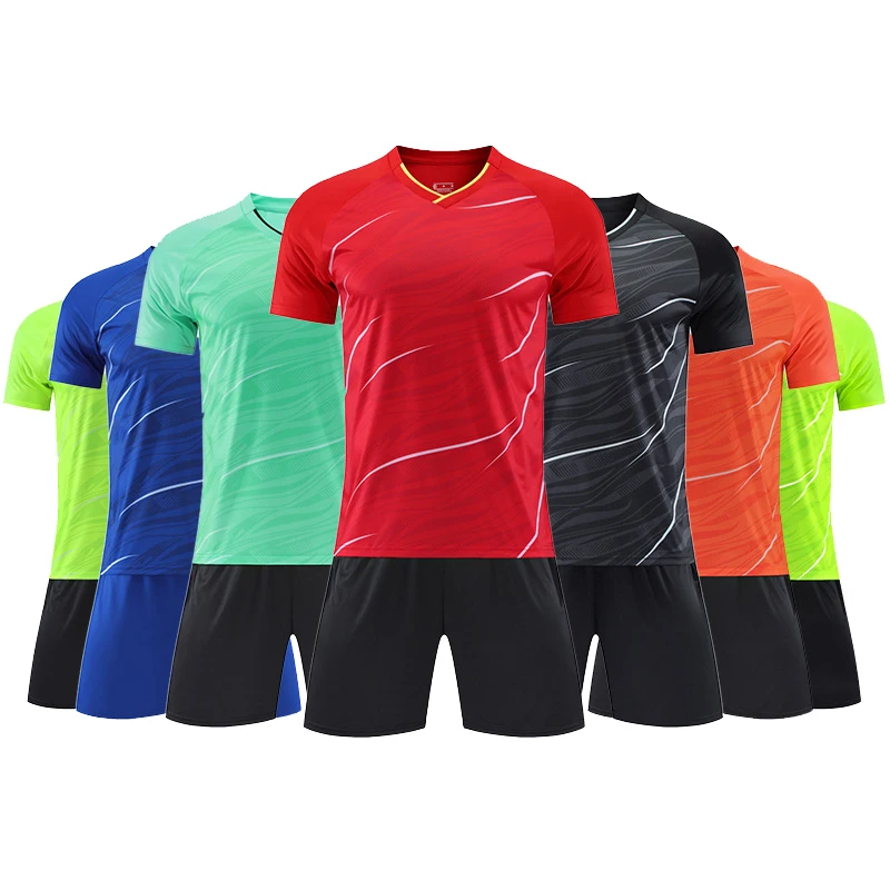 Custom Made High Quality Light Weight Football Uniform Team Football Kits Men Soccer Jersey Suit