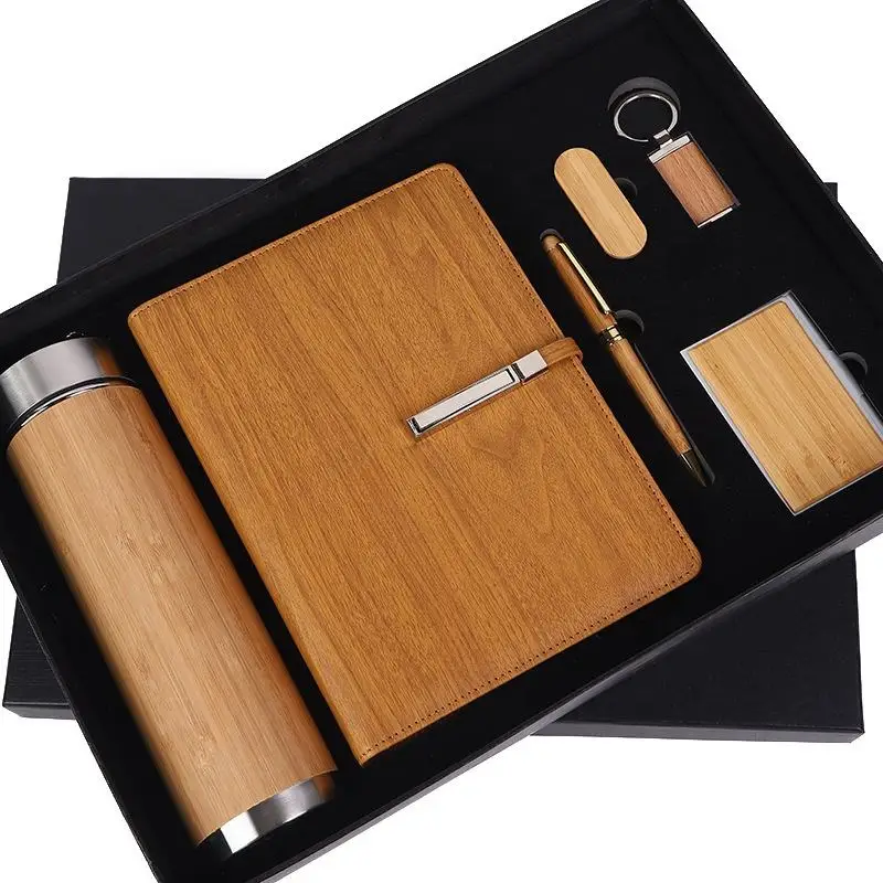 High Quality Opening Ceremony Gift Luxury Gift Set For Employee Cheap New Corporate Christmas Gift
