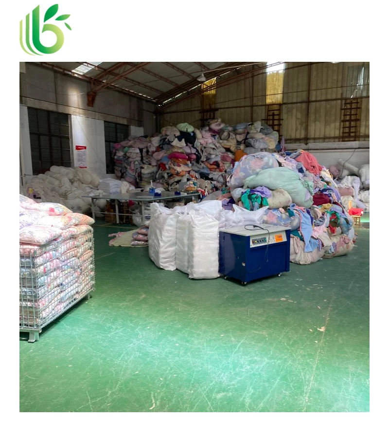 100% cotton content cotton rags for wiping precision instruments exclusively for factory direct sales in Singapore