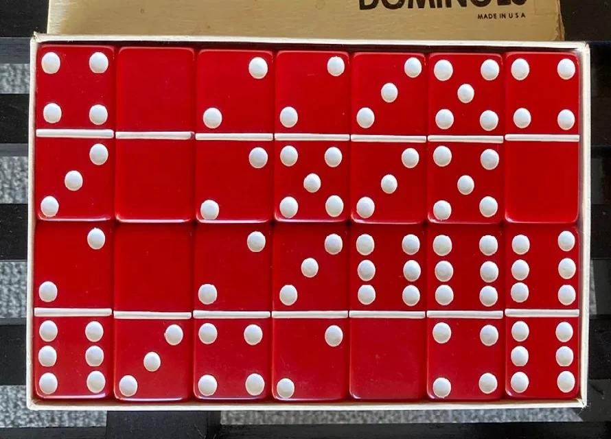 Professional custom double six 6 two tone resin domino red and white dominoes set with wooden box for indoor board game