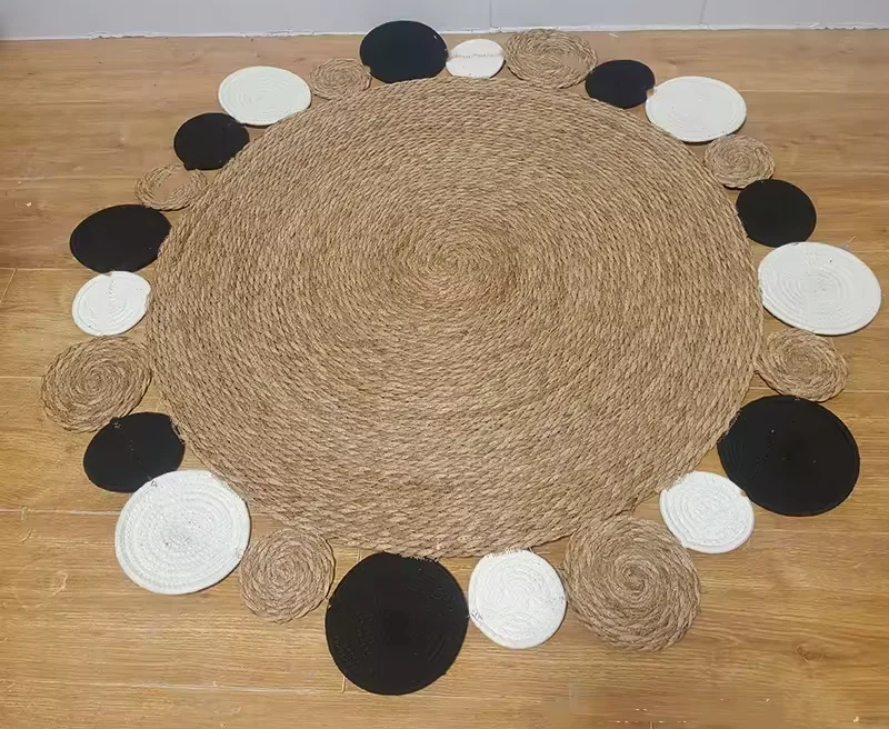Custom round brown and black woven seagrass rug with circular motifs straw floor mats round bedroom area tatami mat Christmas