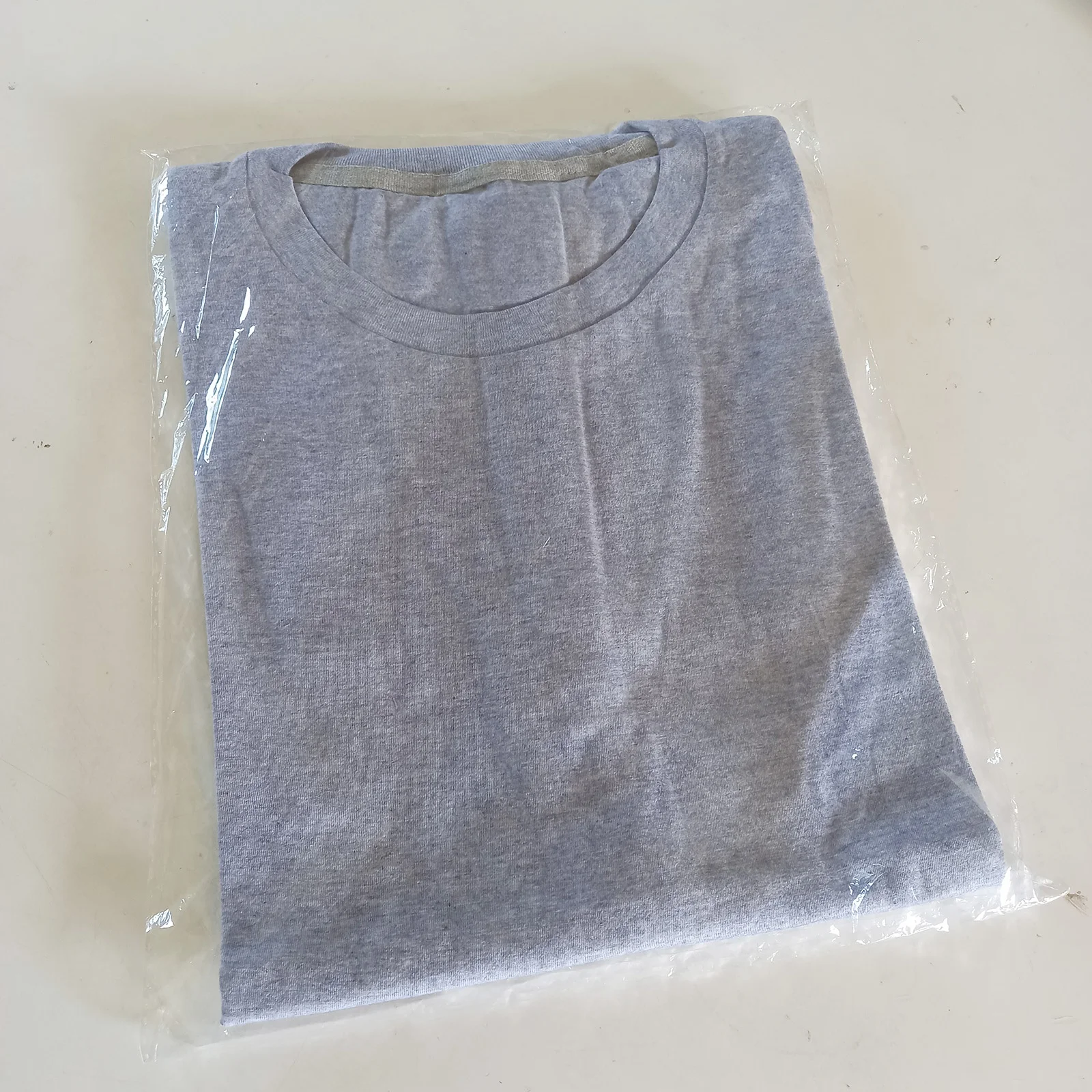 Men and Women T Shirt with Custom Printing Logo Made From Cotton Combed Fabric O Neck T Shirt with Custom Design