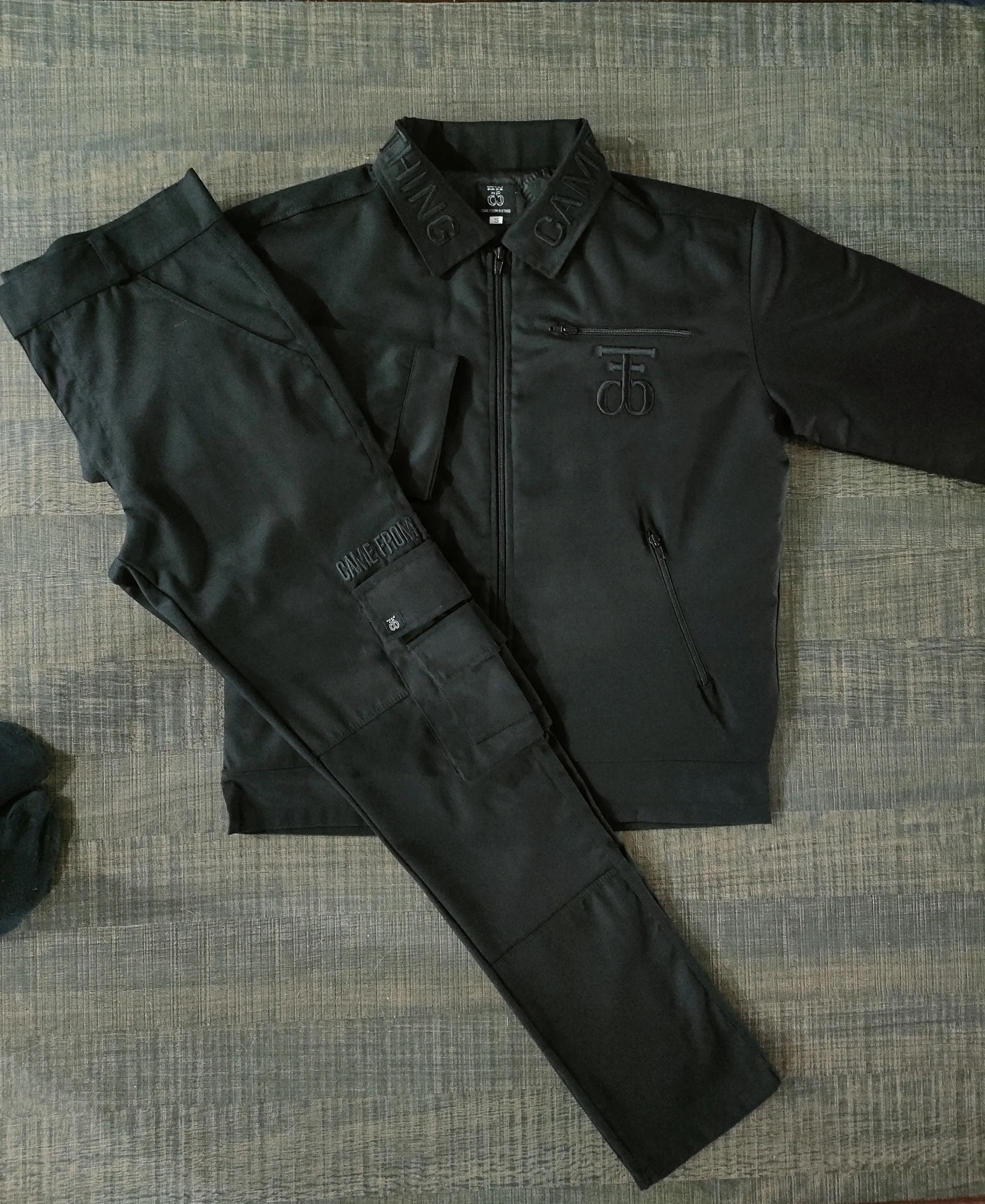 Wholesale new Arrival black 3D Embroidered Cotton Made Custom Workwear Working Uniform Dickie Suits 2 Piece jacket pant Mens set